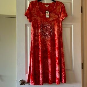 Small sized brand new Style & Co. dress, runs one size large.